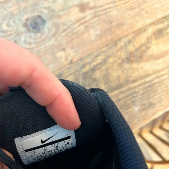 Mens Nike Shoes all Black size 11 - Picture 4 of 4